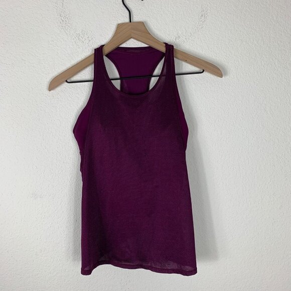 Lululemon Burgundy Tank Built-In Bra Size 4 Athletic Workout Top - Picture 4 of 8